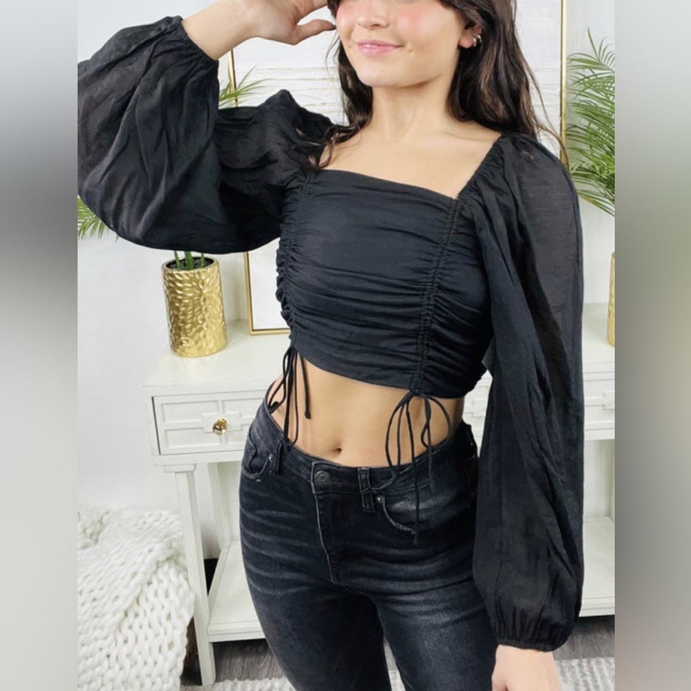 ⭐️ New - HYFVE - Black Dressy Crop Top - Women's Medium